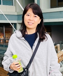 謝佩如照片